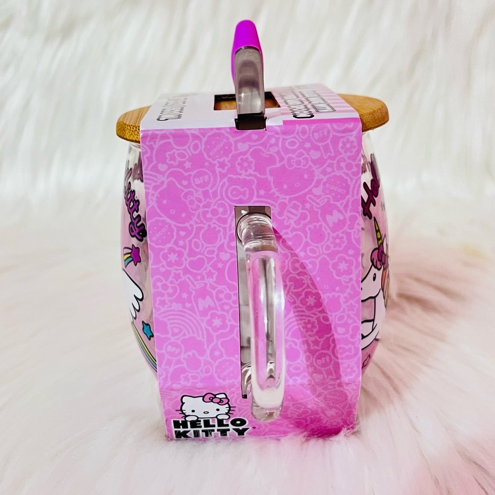 Hello Kitty Bundle - Picture 3 of 4
